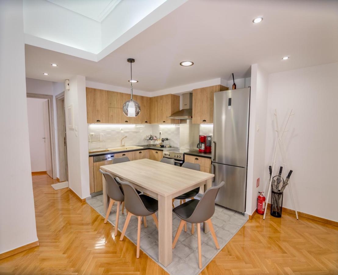 In The Shadow Of Acropolis - Spacious & Lovely Apt Athènes Extérieur photo